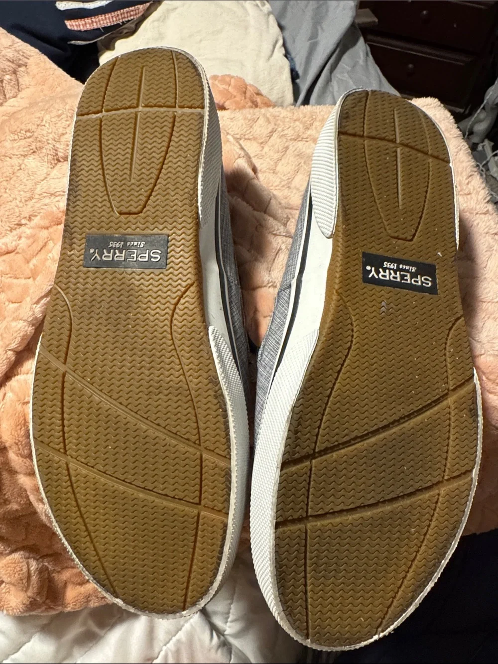 Sperry Men's 10.5 Gray Canvas 2-Eye Boat Shoes with Black Laces